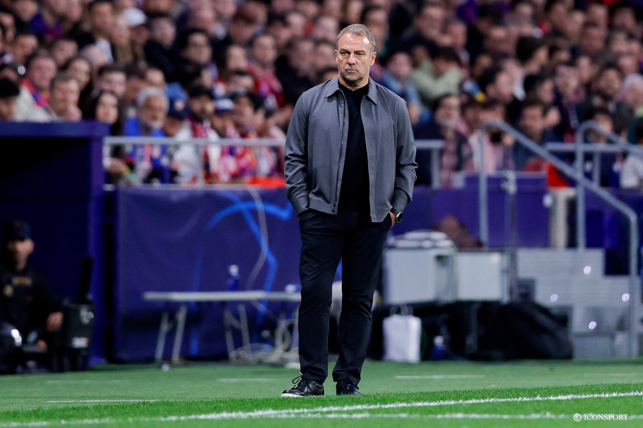 FC Barcelone : Hansi Flick confirme une prolongation jusqu’en 2028