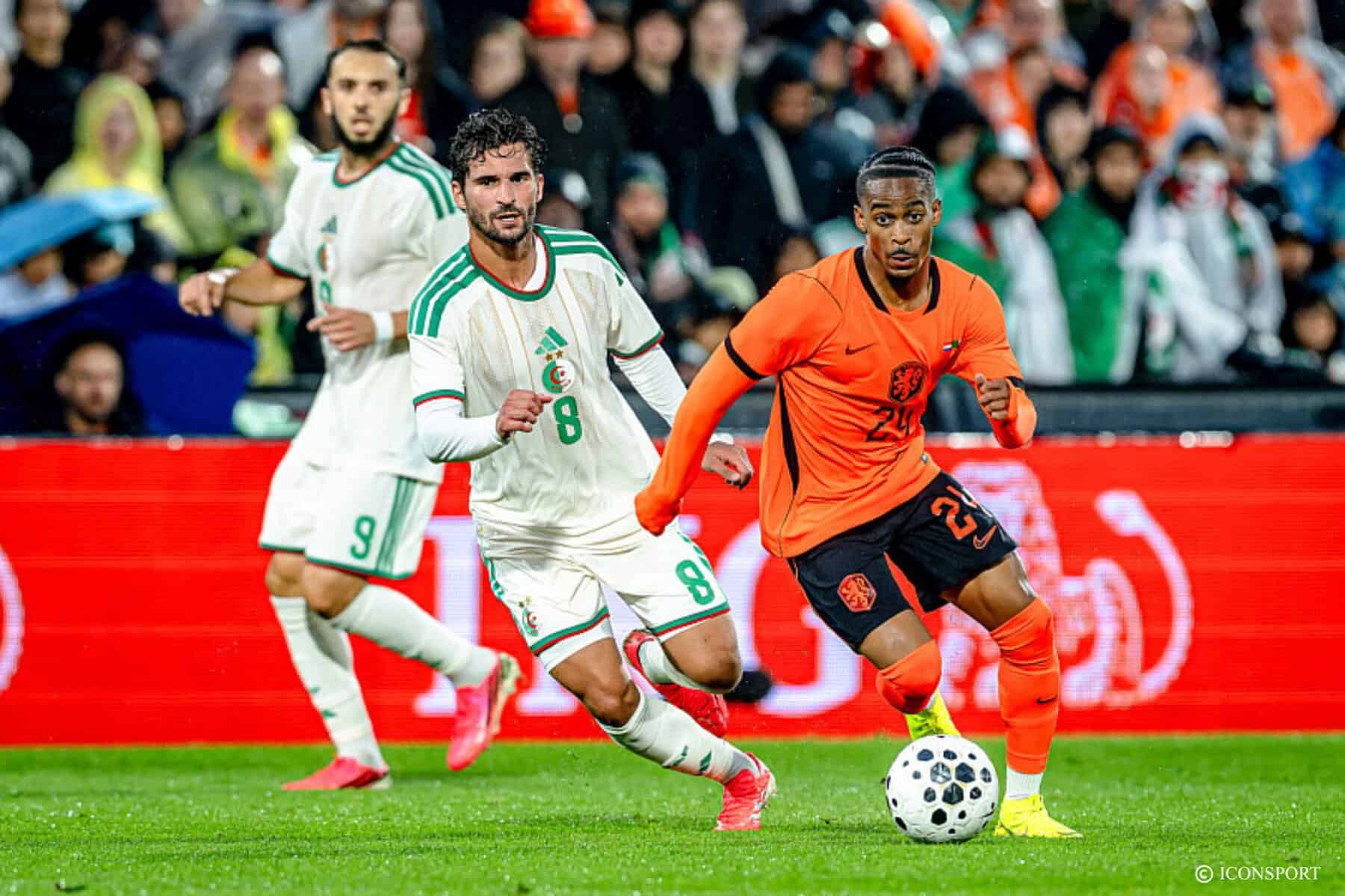 Algérie : Aouar, Zerroui, Abada.. plusieurs joueurs n’ont pas convaincu malgré la victoire contre les Pays Bas